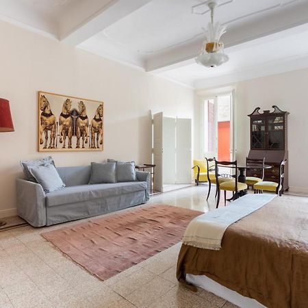 Palazzo Sabbioni Suite Del Conte Elegant Suite In Old Monastery City Center 费拉拉 外观 照片
